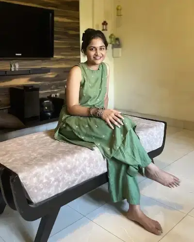 Daighar Gaon Call Girls